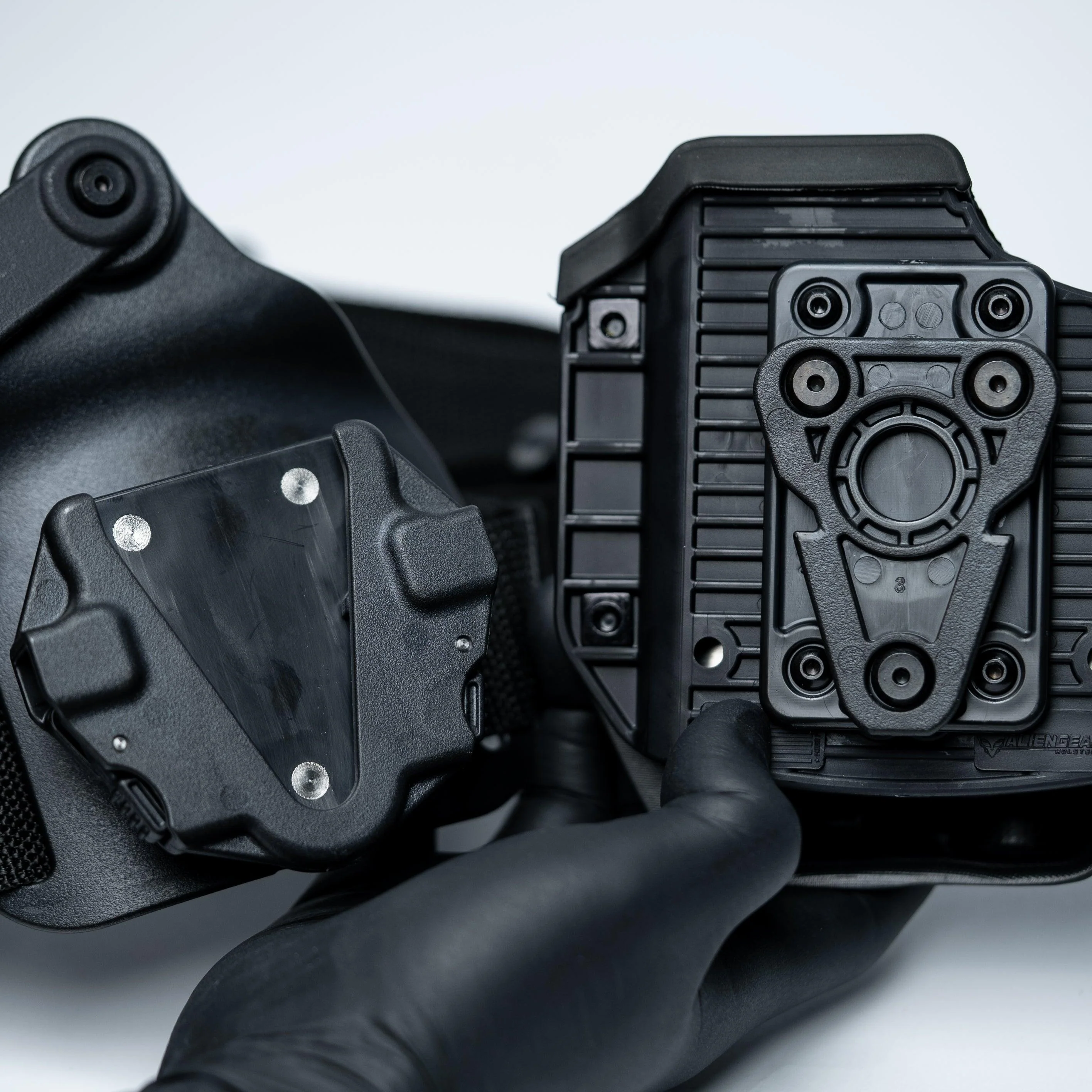 Cloak Swivel Drop Leg Holster for Springfield Hellcat - Image 4