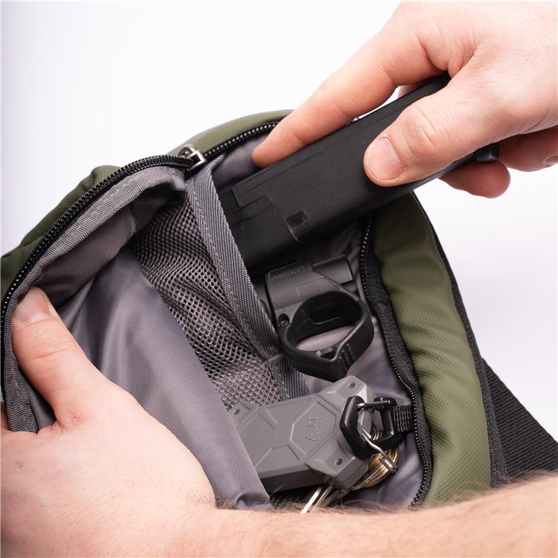 Cross-Body Carry Bag With DRYOUT® - Image 7